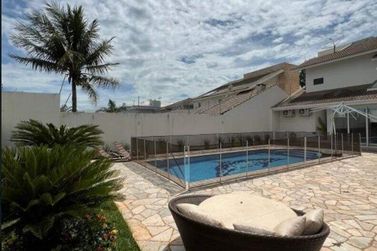 Casa &agrave; venda - 360m&sup2; - Condom&iacute;nio Mont Blanc