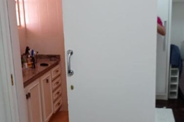 Casa &agrave; venda - 370m&sup2; - Jardim Das Am&eacute;ricas