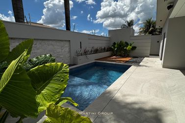 Casa para alugar - 249m&sup2; - Condom&iacute;nio Gran Triunfo