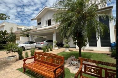 Casa &agrave; venda - 360m&sup2; - Condom&iacute;nio Mont Blanc