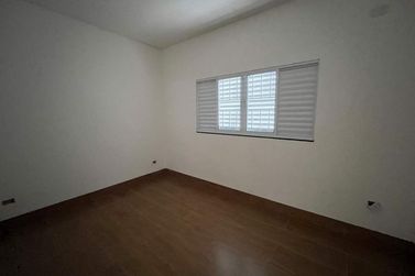 Casa &agrave; venda - 210m&sup2; - Jardim Progresso