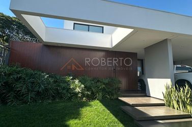 Casa &agrave; venda - 428m&sup2; - Jardim Ouro Branco