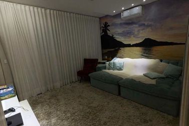Casa &agrave; venda - 405m&sup2; - Zona 4