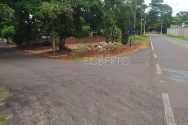 Terreno &agrave; venda - 337m&sup2; - Distrito Sumar&eacute; (Sumar&eacute;)