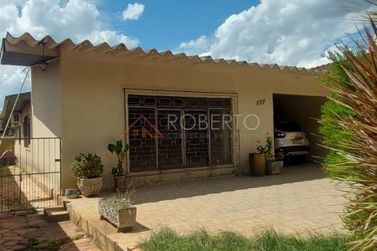 Casa &agrave; venda - 432m&sup2; - Jardim Ibirapuera