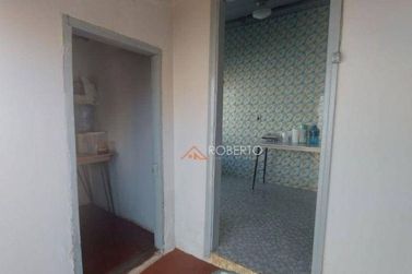 Casa &agrave; venda - 240m&sup2; - Centro