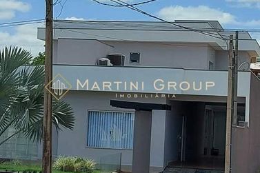 Casa &agrave; venda - 400m&sup2; - Condom&iacute;nio &Aacute;guas do Paran&aacute;