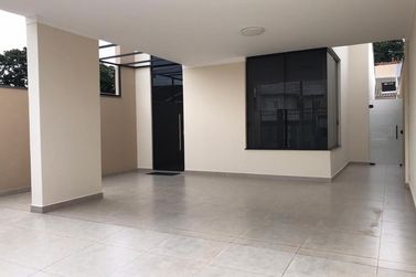 Casa &agrave; venda - 135m&sup2; - Jardim Ouro Branco