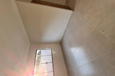 Casa &agrave; venda - 130m&sup2; - JARDIM PORTO SEGURO