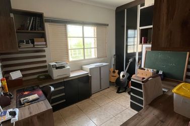 Sobrado &agrave; venda - 450m&sup2; - Jardim O&aacute;sis