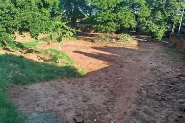 Terreno &agrave; venda - 338m&sup2; - Jardim Sumar&eacute;