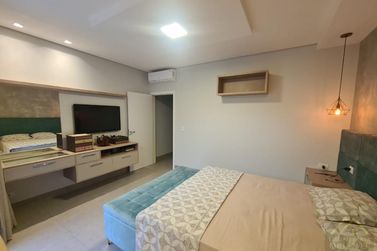 Casa &agrave; venda - 200m&sup2; - Monte Cristo