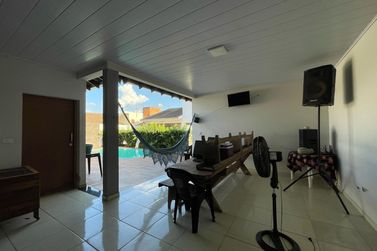 Sobrado &agrave; venda - 450m&sup2; - Jardim O&aacute;sis