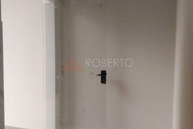 Casa &agrave; venda - 214m&sup2; - Jardim Ouro Branco