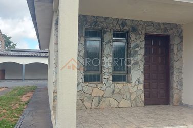 Casa &agrave; venda - 450m&sup2; - Centro