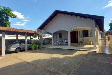Casa &agrave; venda - 220m&sup2; - Jardim Ip&ecirc;