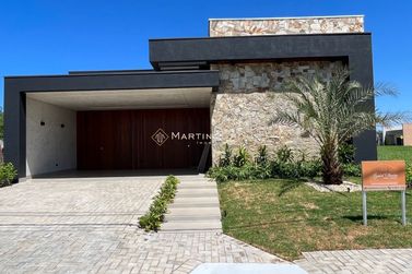 Casa &agrave; venda - 187m&sup2; - Condom&iacute;nio Bougainville