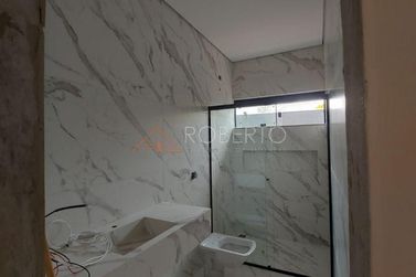 Casa &agrave; venda - 214m&sup2; - Jardim Ouro Branco