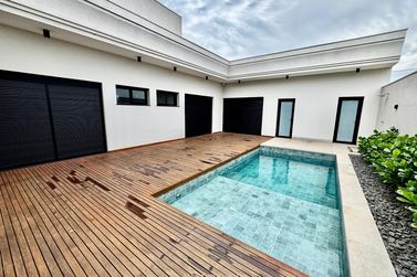 Casa &agrave; venda - 270m&sup2; - Dancaiz Residence