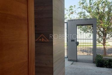 Sobrado &agrave; venda - 450m&sup2; - Jardim O&aacute;sis