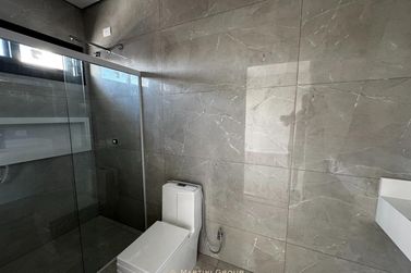 Casa &agrave; venda - 305m&sup2; - Condom&iacute;nio Parthenon