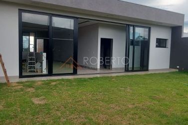 Casa &agrave; venda - 360m&sup2; - MONTE CRISTO
