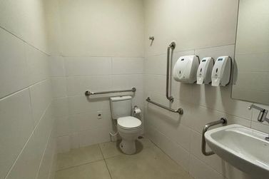 Sala Comercial para alugar - 155m&sup2; - Centro