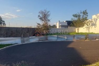 Terreno &agrave; venda - 498m&sup2; - MONTE CRISTO