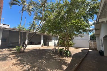 Casa para alugar - 416m&sup2; - Vila City