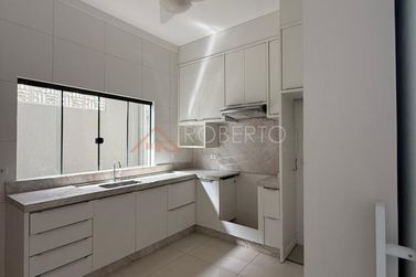 Casa &agrave; venda - 214m&sup2; - Jardim Ouro Branco