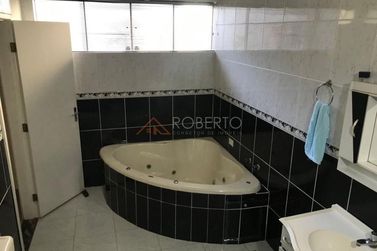Sobrado &agrave; venda - 420m&sup2; - Centro