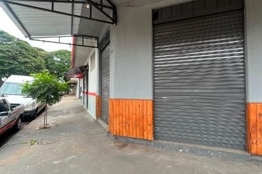 Sala Comercial para alugar - 110m&sup2; - Centro
