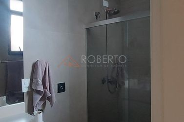 Casa &agrave; venda - 450m&sup2; - Jardim Asa Branca
