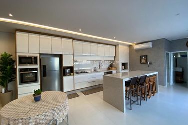 Casa &agrave; venda - 267m&sup2; - Condom&iacute;nio Flamboyant