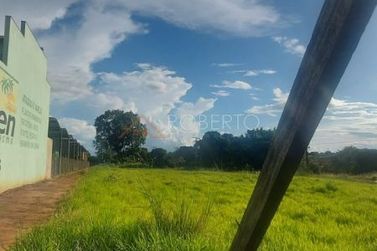 Terreno para alugar - 3000m&sup2; - Jardim S&atilde;o Jorge