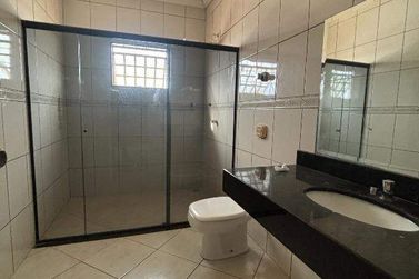 Sobrado para alugar - 178m&sup2; - Centro