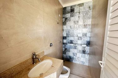 Casa para alugar - 185m&sup2; - Condom&iacute;nio Bougainville