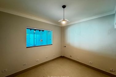 Sobrado para alugar - 306m&sup2; - Jardim Simara