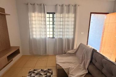 Casa &agrave; venda - 110m&sup2; - Jardim Santos Dumont