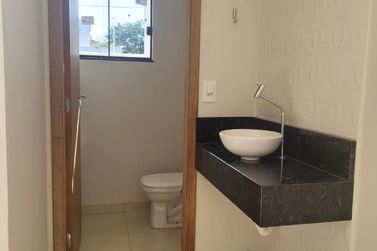 Casa &agrave; venda - 135m&sup2; - Conjunto Porto Seguro