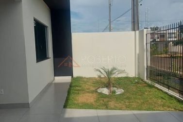 Casa &agrave; venda - 200m&sup2; - Parque Marumbi
