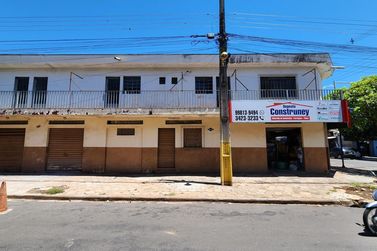 Sal&atilde;o Comercial &agrave; venda - 392m&sup2; - Jardim Ip&ecirc;