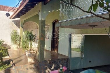 Casa &agrave; venda - 480m&sup2; - Jardim Progresso