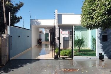 Casa &agrave; venda - 110m&sup2; - Jardim Santos Dumont