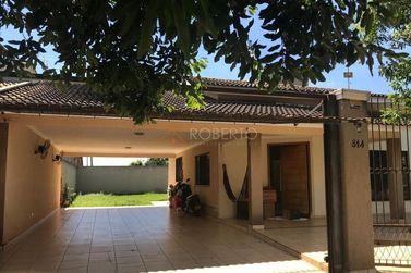 Casa &agrave; venda - 220m&sup2; - Jardim Novo Ouro Branco