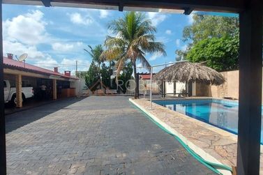 Casa &agrave; venda - 675m&sup2; - Jardim Novo Ouro Branco