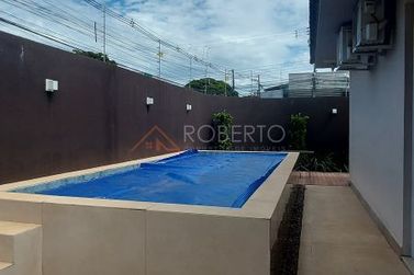 Casa &agrave; venda - 388m&sup2; - Centro