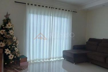 Sobrado &agrave; venda - 600m&sup2; - Jardim Ouro Branco