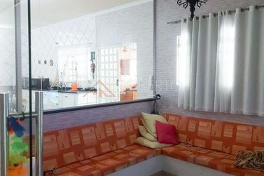 Casa &agrave; venda - 675m&sup2; - Jardim Novo Ouro Branco
