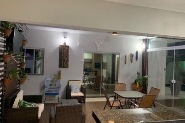 Casa &agrave; venda - 200m&sup2; - Residencial San Lorenzzo